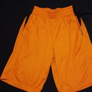 Boys basketball shorts 14-16(XL
